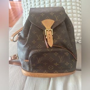 Authentic Louis Vuitton Montsouris MM